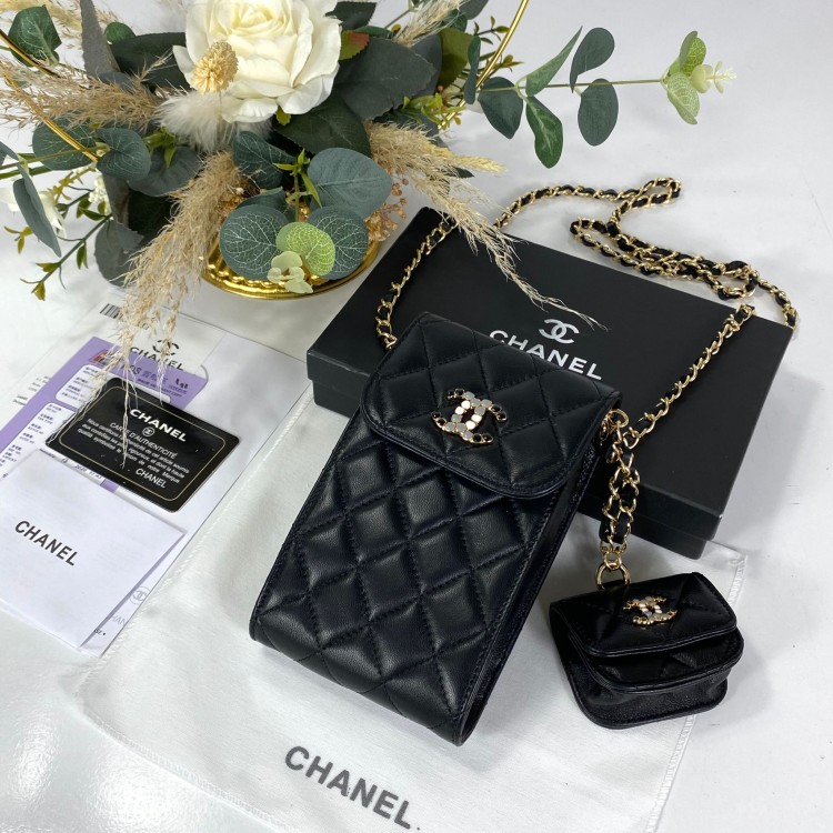 CHANEL GRAİNED PHONE & AİRPODS KUTUSU SİYAH